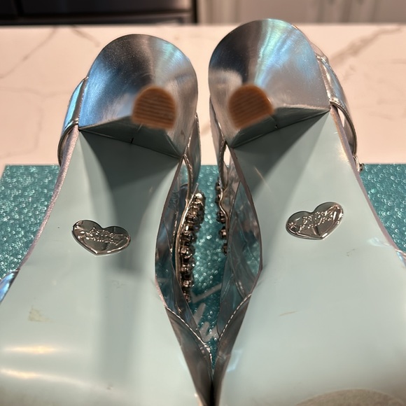 Blue by Betsey Johnson Silver Ankle Strap - Picture 8 of 8
